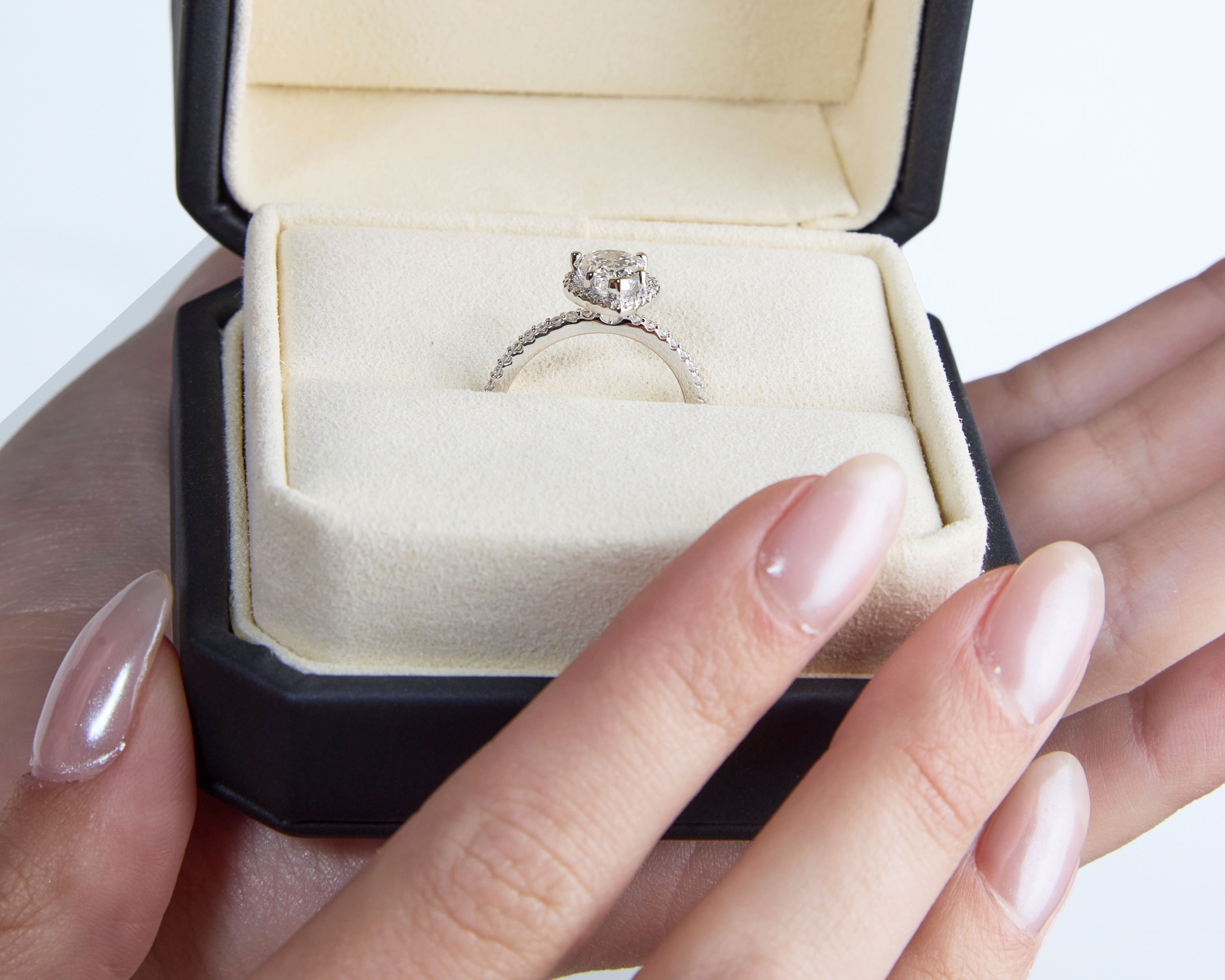 Diamond Ring Gold Necklace Repair Near Me Gold Jewelry Store