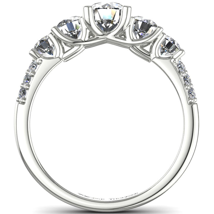 The Custom Designed of 1.66 ctw Diamond Ring
